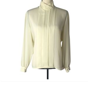 Susan Hutton Cream Vanilla Chiffon Top Size 10